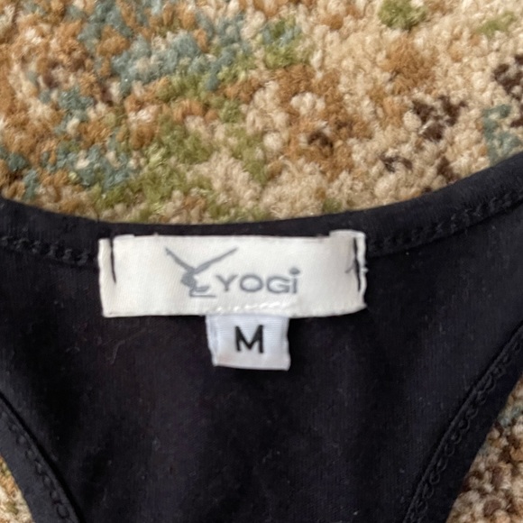 Yogi Tank - Picture 3 of 4